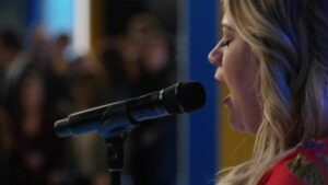 Смотреть на Лордфильм 2.0 Сериал Утреннее шоу 2019